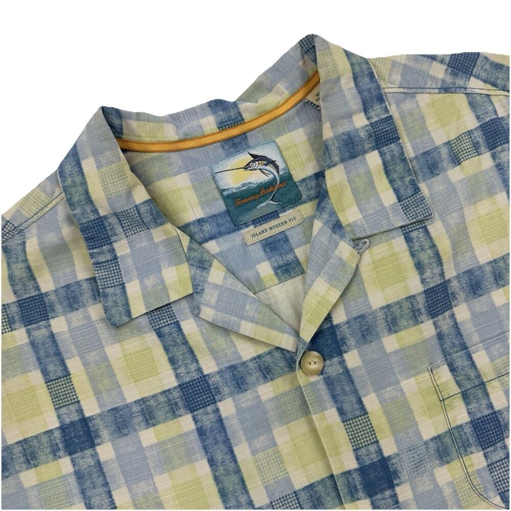 Tommy Bahama Silk Plaid Camp Shirt XL Island Modern Fit Preppy Resort